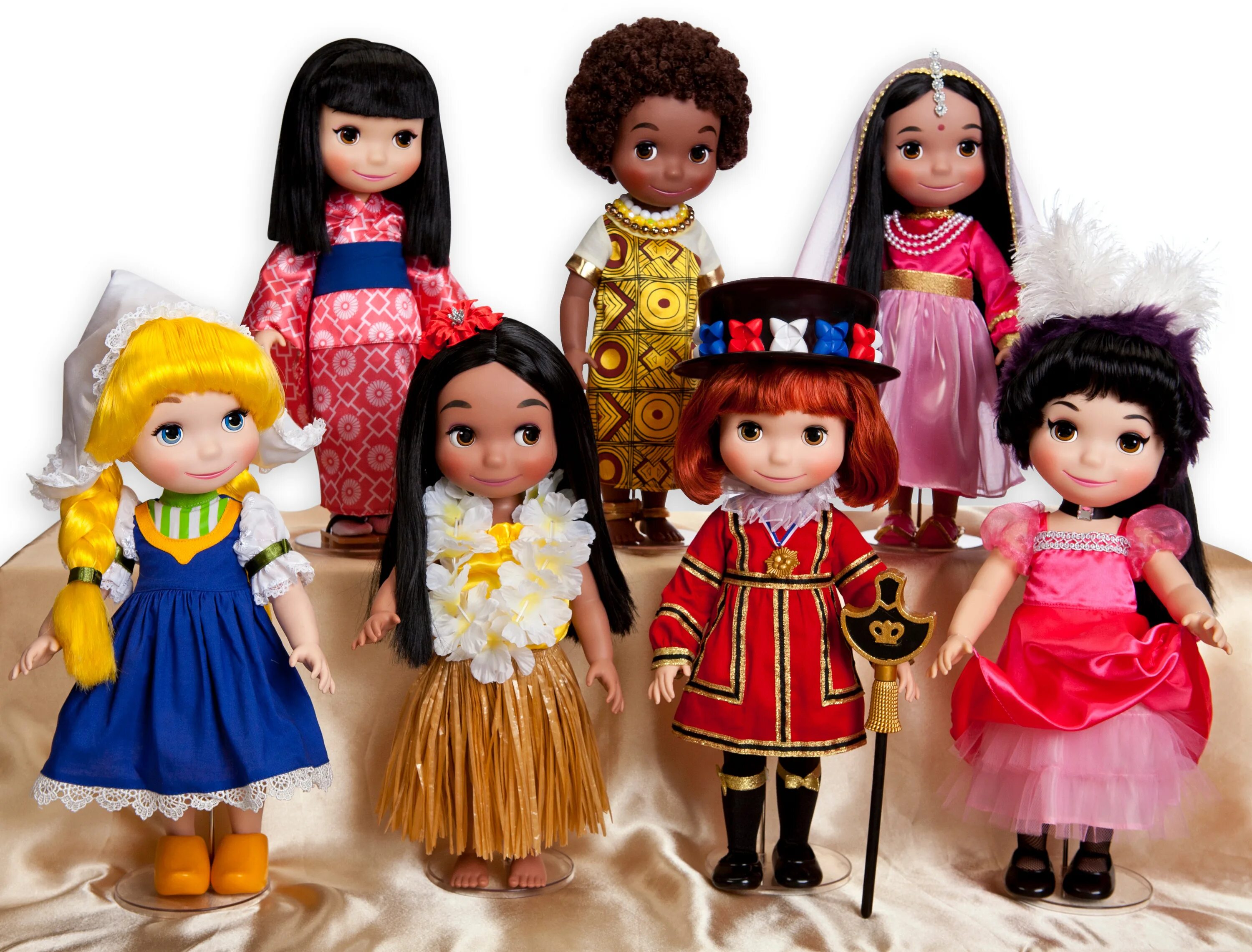 Игрушки и куклы. Разные куклы. Куклы разных народов. Куклы й. Dolls sing