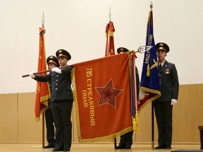 Знамя символ воинской чести. Боевое Знамя воинской чести РФ. Символы воинской доблести Вооруженных сил РФ. Знамя Вооруженных сил Российской Федерации. Символы воинской части: боевое Знамя, ордена и медали вс РФ?.