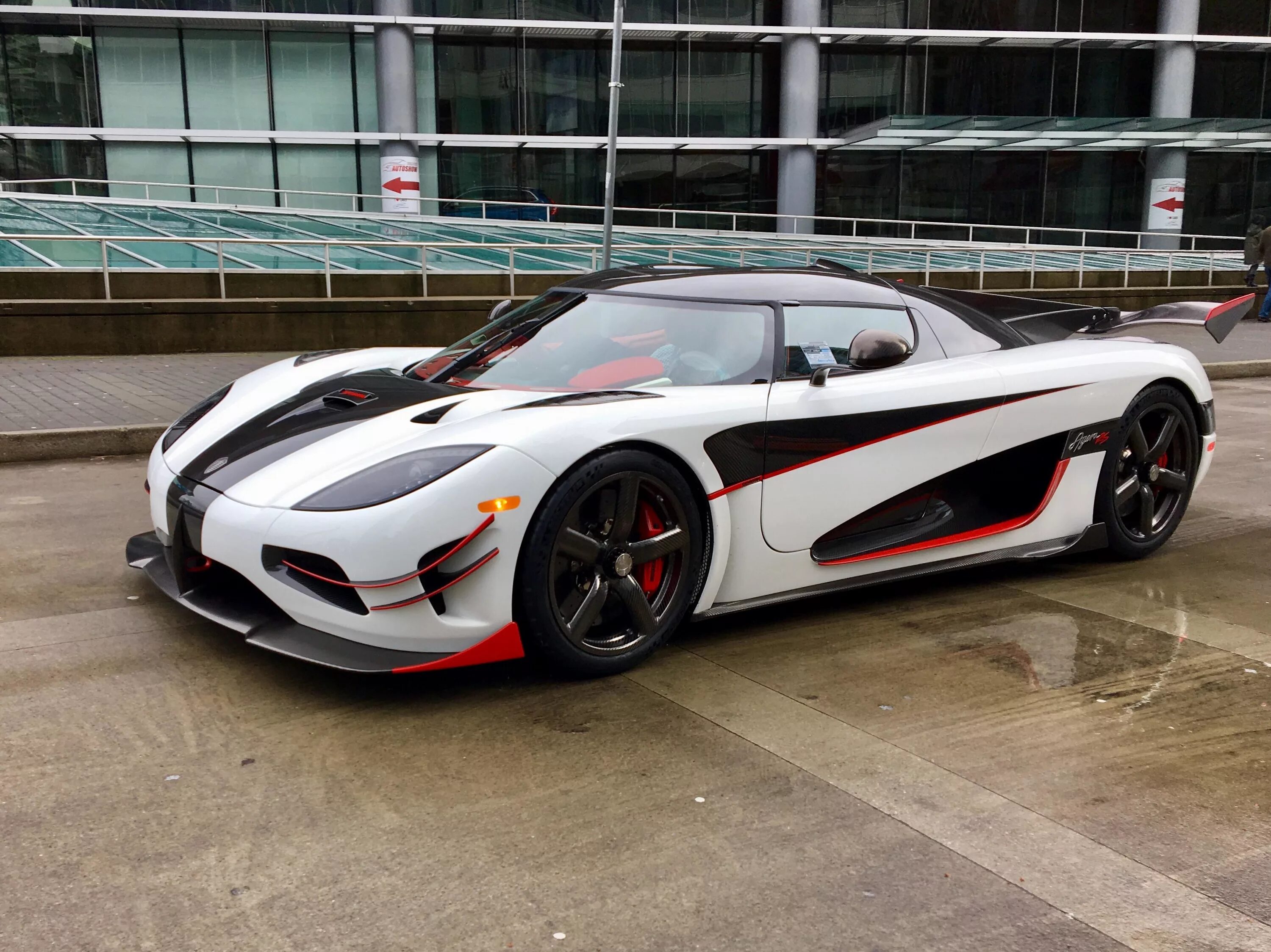 Кенигсегг АГЕРА. Koenigsegg Agera RS. Машина Koenigsegg Agera r. Koenigsegg АГЕРА RS. Купить машину r