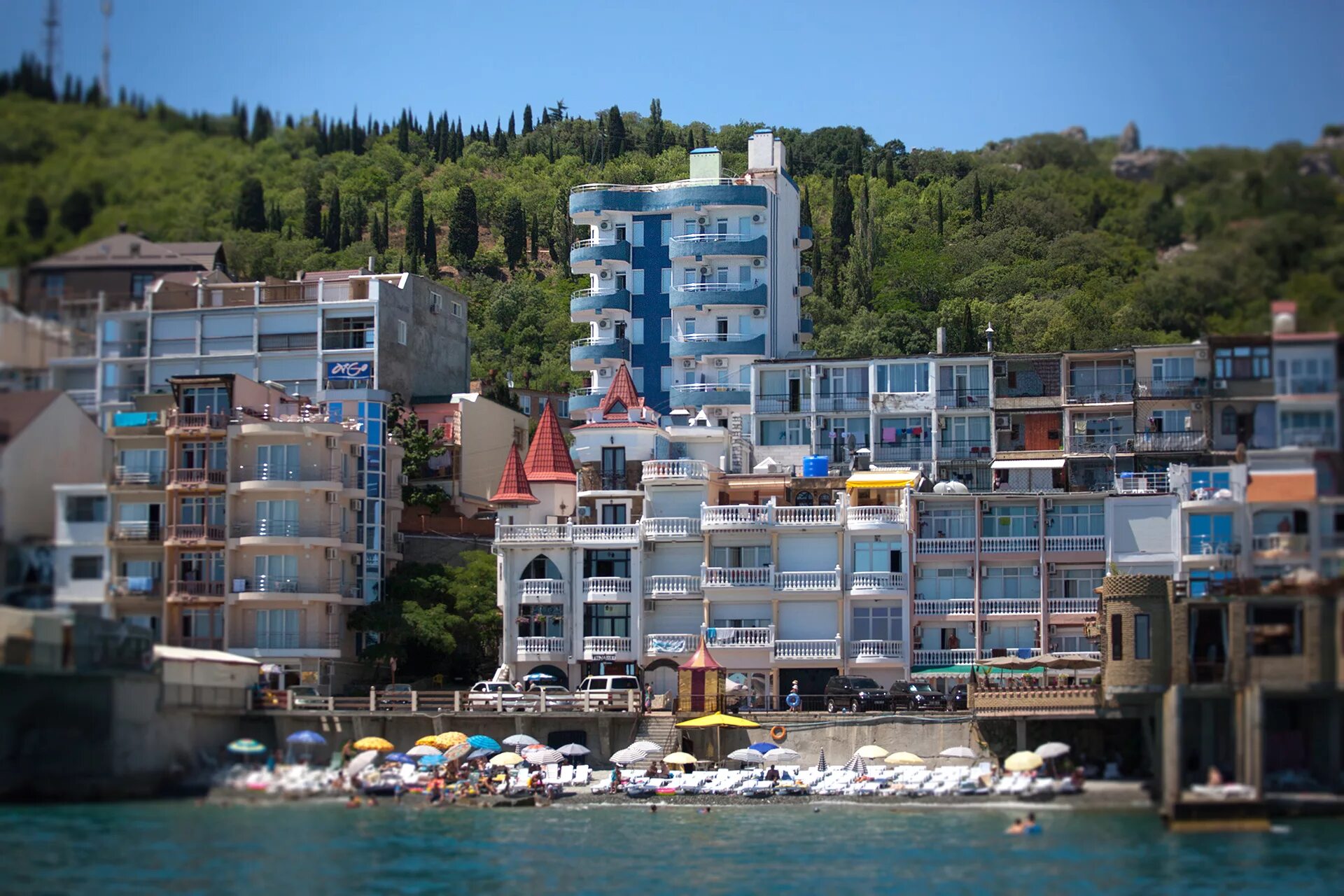 Утес 2022. Поселок утес алушта. алушта крым утес отель интер. крым поселок утес санта барбара. санта барбара алушта.