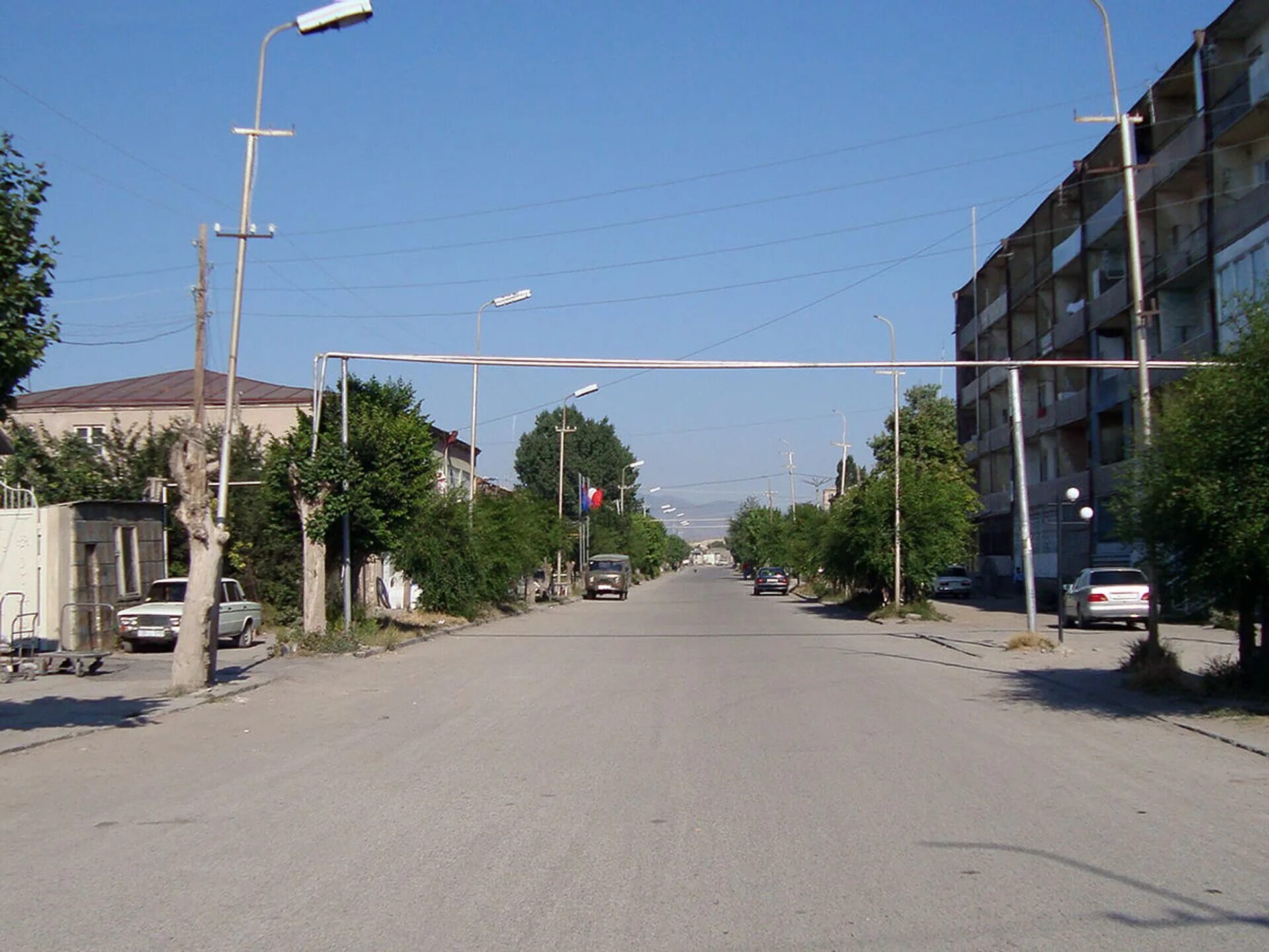 Варденис армения. Гора варденис. Город варденис армения. Монастырь варденис. Варденис армения.