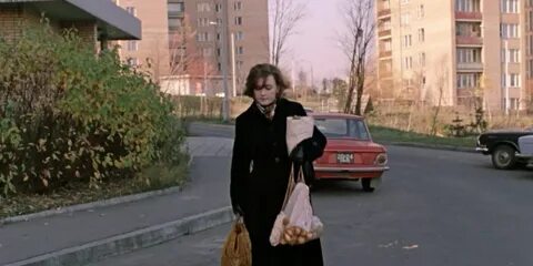 Высотка где снимали москва слезам не верит