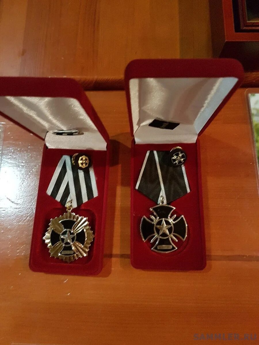 черный крест чвк вагнер за что дают. медали чвк вагнера "за кровь и храбрость". черный крест вагнера. медаль платиновая звезда чвк вагнер. памятная медаль чвк вагнер.