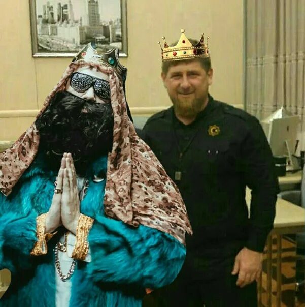Биг рашн босс кто это на самом. Лицо биг рашен босса. Биг рашн босс без маски. Бигр рашен босс. Лицо биг рашен босса.