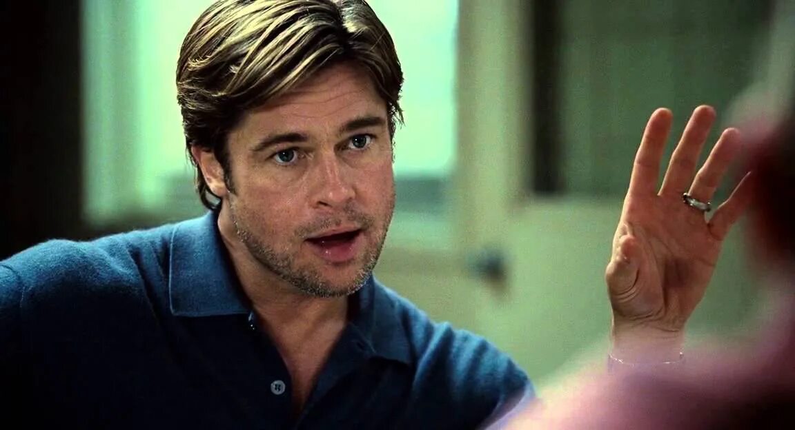 Moneyball Brad Pitt. Брэд Питт человек который. Moneyball 2011. Мир бреда