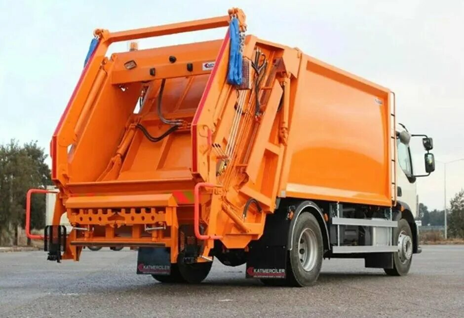 Купить мусоровоз бу. Garbage Truck мусоровоз. Мусоровоз МКЗ-4602 С задней загрузкой. Мусоровоз Garbage King. Цилиндр мусоровоза задний МКЗ 3402.