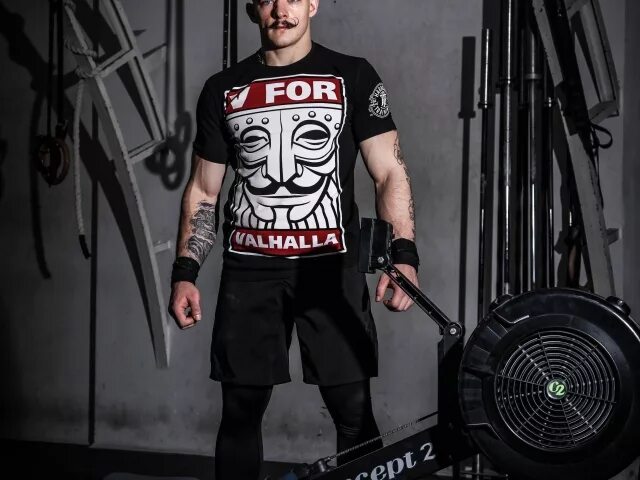 Блуд одежда. Виктор блуд силачи старой школы. Виктор блуд стиль. Штаны виктора блуда. Виктор блуд.