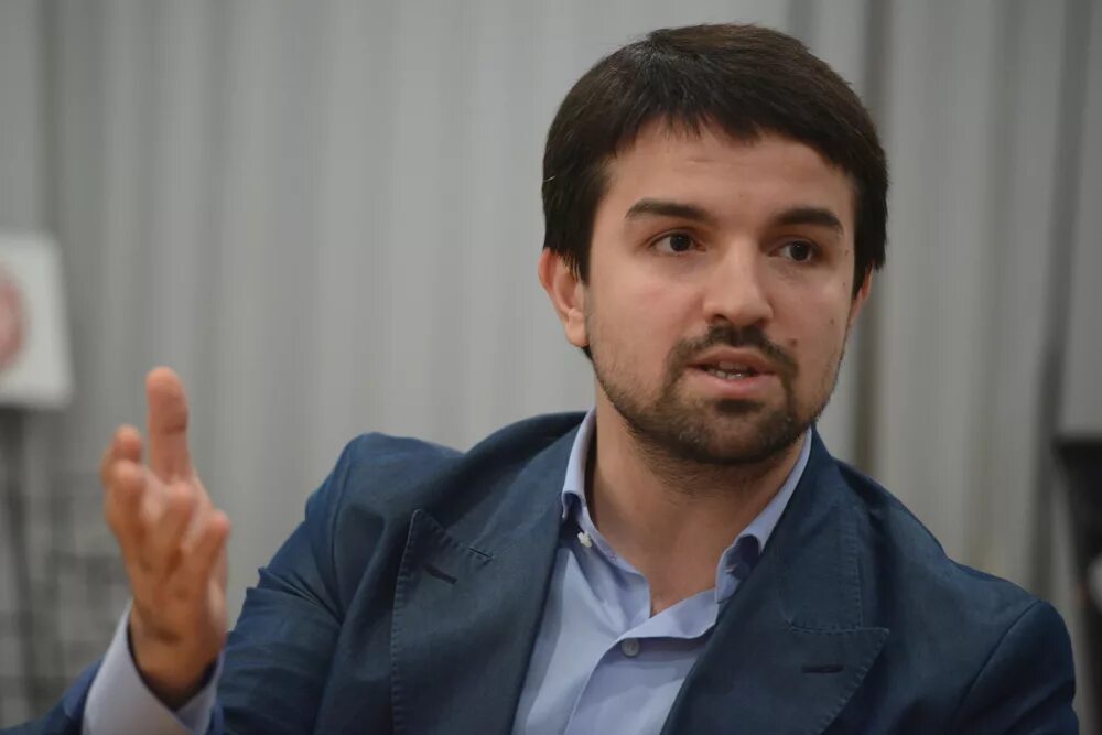 Империя кёсем мурад. Исрапил рамазанов мурад. Макси мусаев. Мурад 4. Мурад новости.