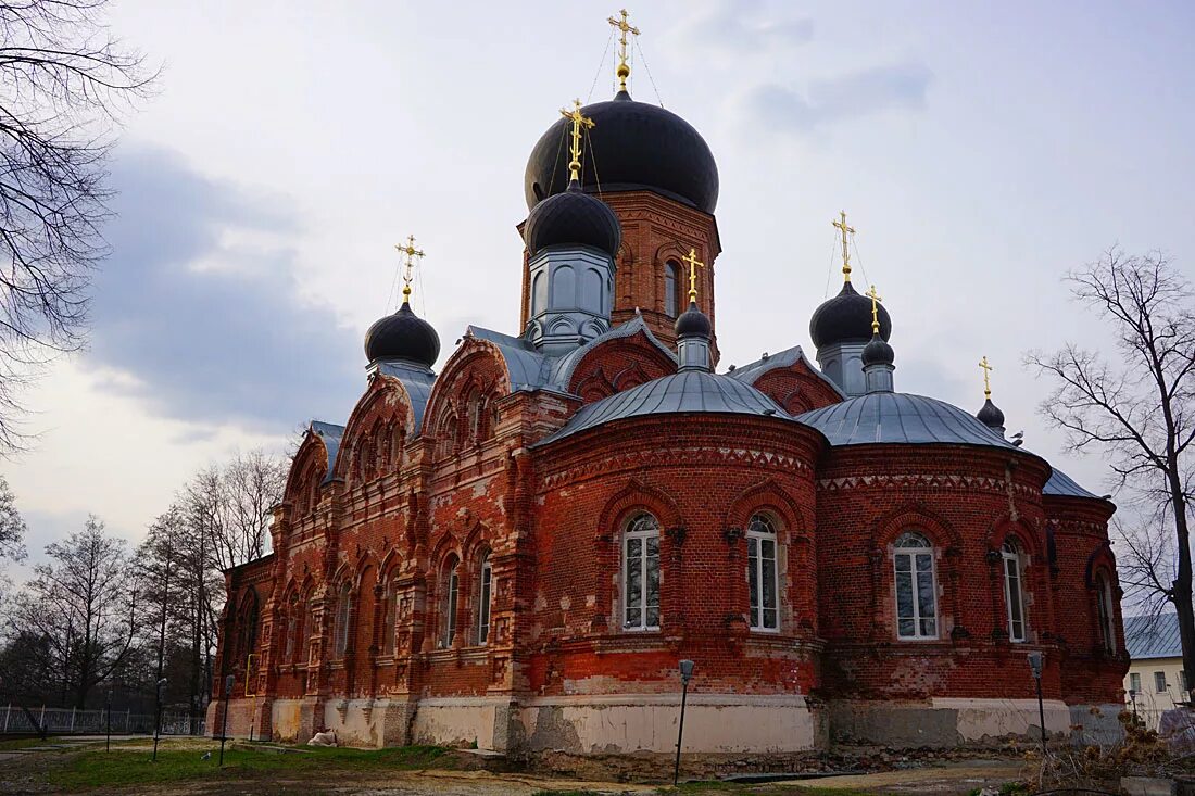 Храм на острове Владимирская область. Свято-Введенский монастырь Владимирская область. Островной монастырь Владимирская область. Свято-Введенский женский монастырь Курганская область.