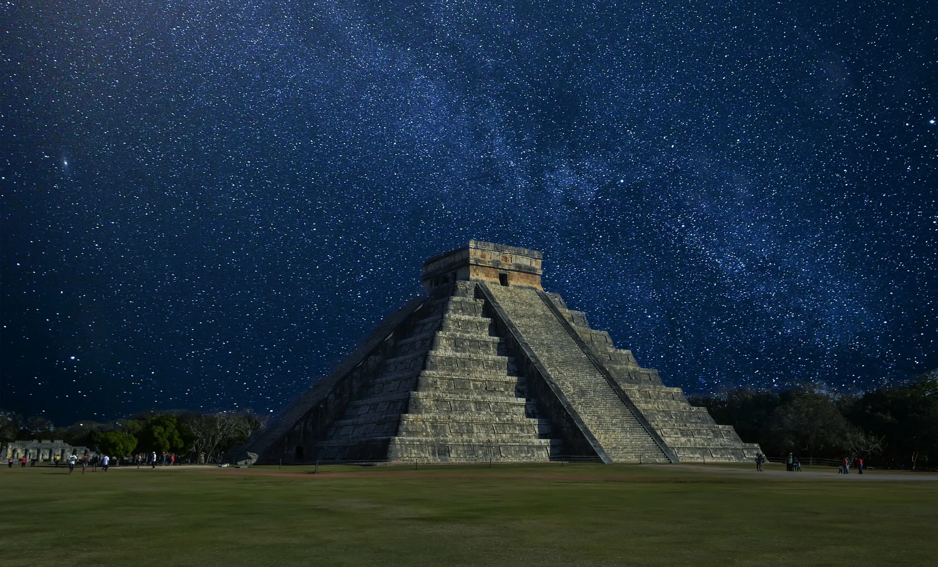 Древний город чичен ица. Чичен-ица Юкатан Мексика. Пирамида Майя в Мексике Чичен ица. Пирамида Майя Чичен-ица Майя. Чичен-ица древний город Майя.