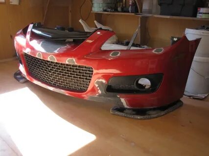 Бампер mazda