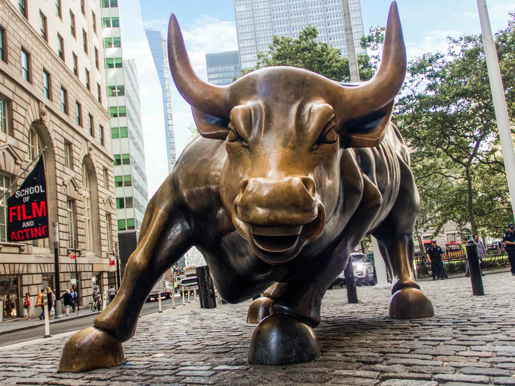 Wall street bo risi. Волк с уооллллстрит. Леонардо ди каприо уолл стрит. Wall street bo risi. Ди каприо уолл стрит.
