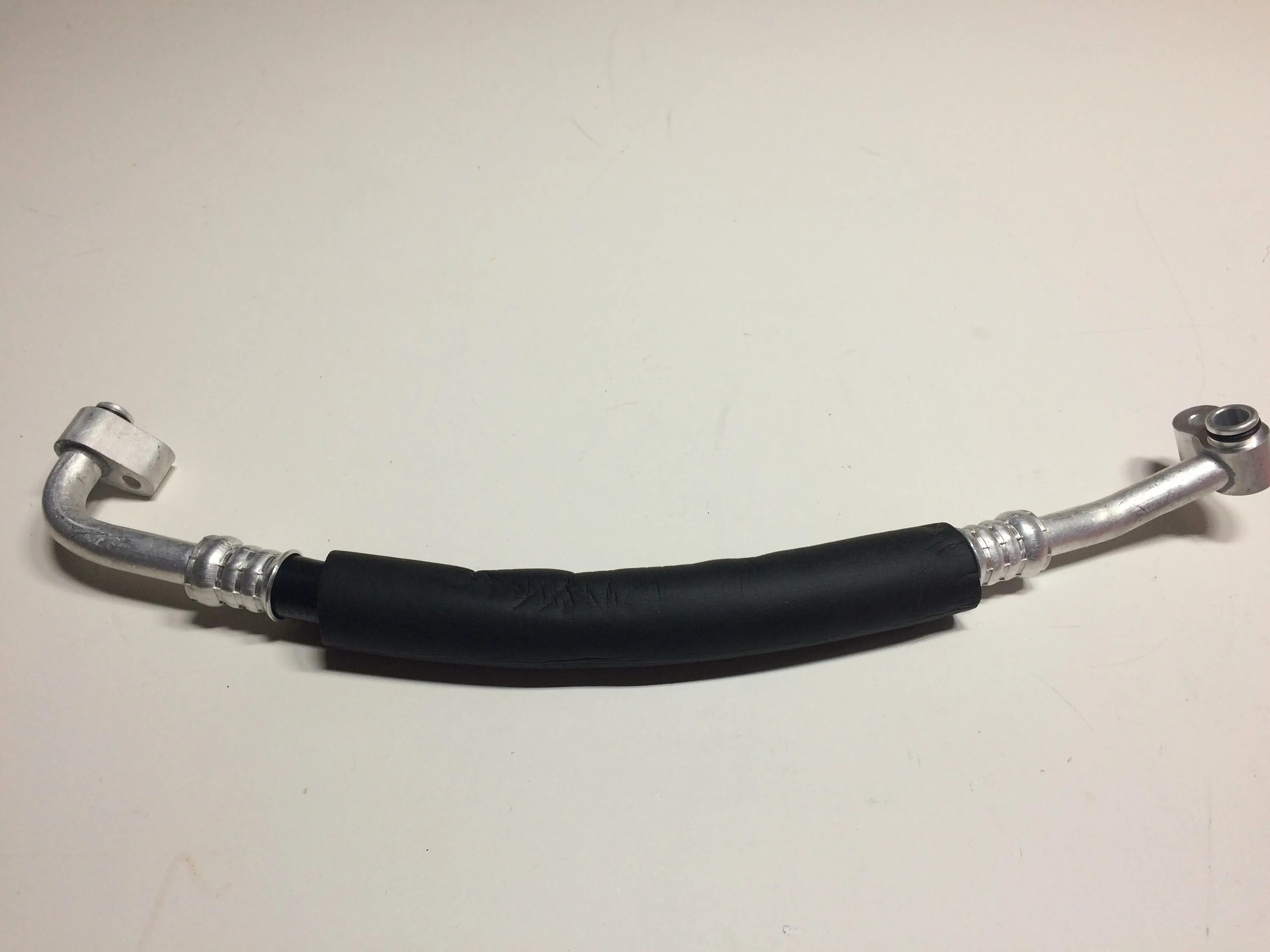 Трубка насоса гура камаз евро 2. Трубка низкого давления гур камаз 5320. Трубка высокого давления форд фокус 2. Трубка низкого давления гур форд фокус 2. 740-3407116 трубка насоса гур камаз низкого давления.