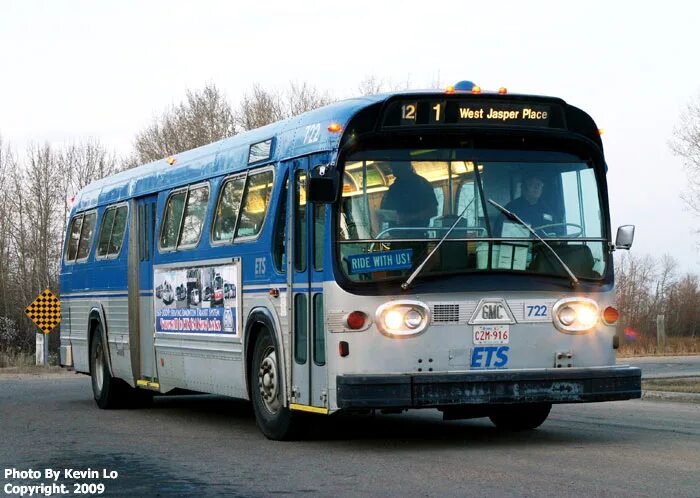 Поселок молодежный автобусы. 722 Автобус маршрут. 121 Автобус. 722 Автобус фото. Автобус 121гиде.