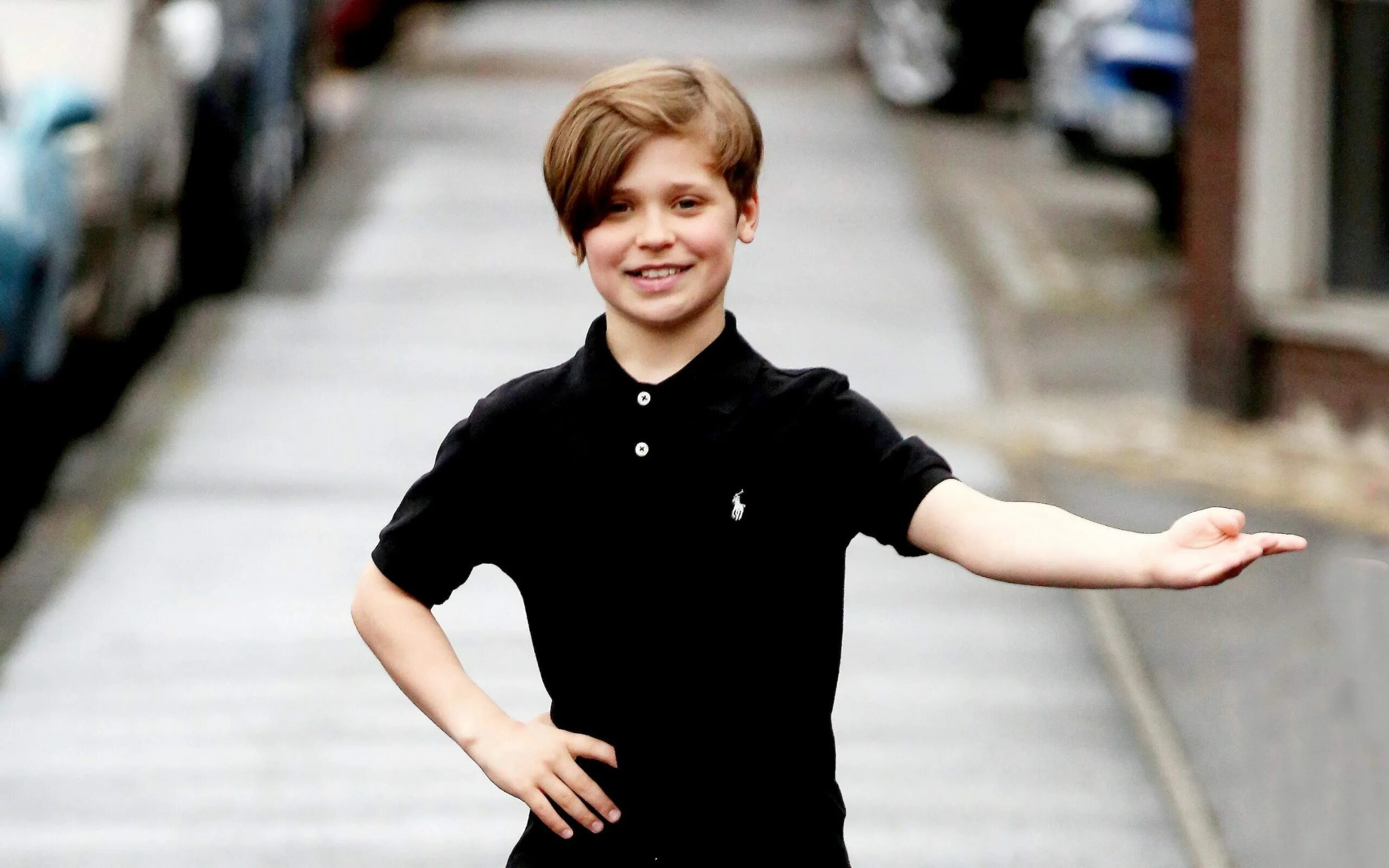 Джек Бернс. Мальчик 14 лет. Британский актёр 14 лет. Молодые парни 14 лет