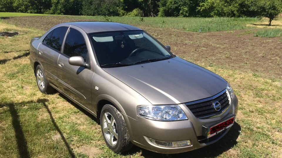 Nissan Almera Classic 2010. Ниссан Альмера 2011. Ниссан Альмера Классик 2010 года. Ниссан Альмера Классик 1.6.