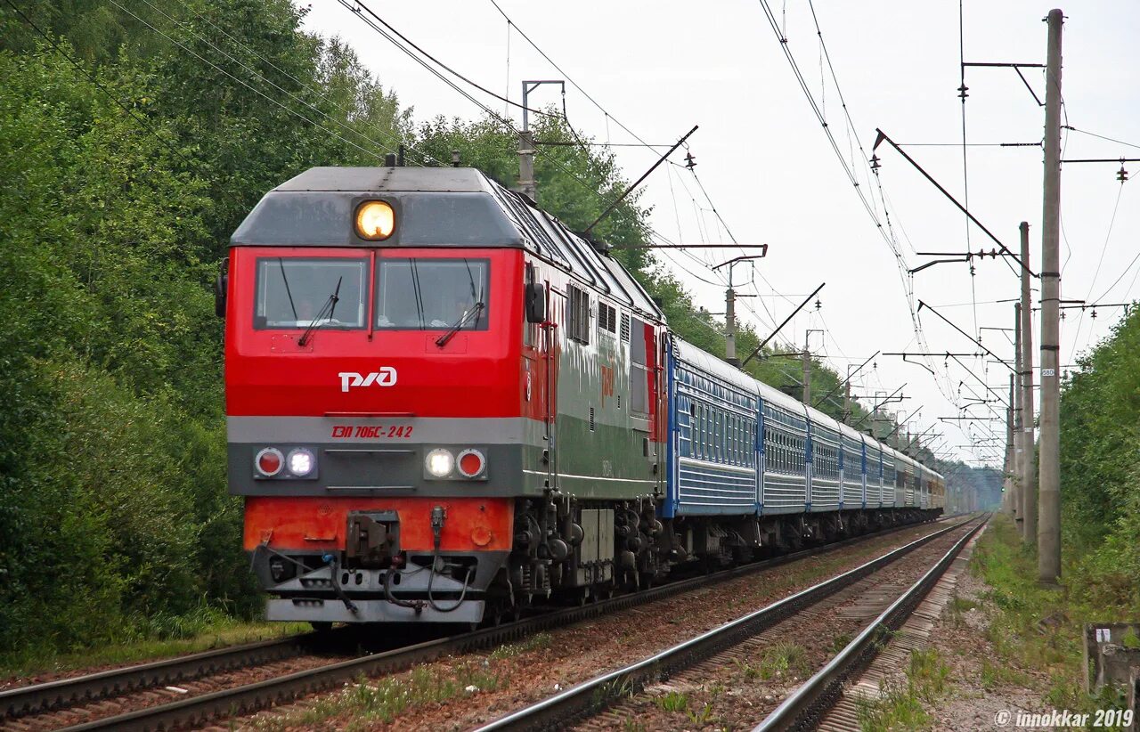 поезд спб-рига-гомель. тэп70 0198. санкт петербург гомель поезд станции. поезд спб гомель. поезд гомель санкт.