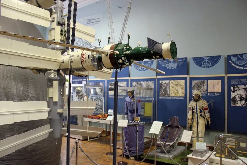 политех музей москва. политехнический музей москва 2020. центральный фасад московского политехнического музея 19 век. а. реконструкция политехнического музея в москве.