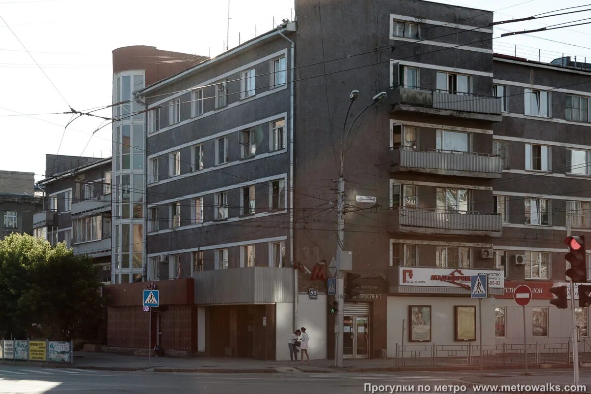 Метро заельцовская. Новосибирский метрополитен станция октябрьская. Станция метро студенческая. Ленинская линия новосибирск. Метро студенческая новосибирск.