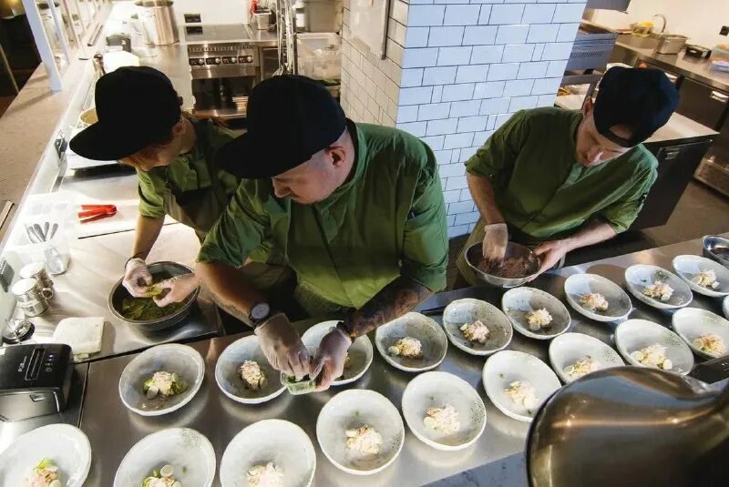 Kitchen wine волгоград. Kitchen wine волгоград. Kitchen wine волгоград. воронка кофе волгоград. вино и кухня кафе.