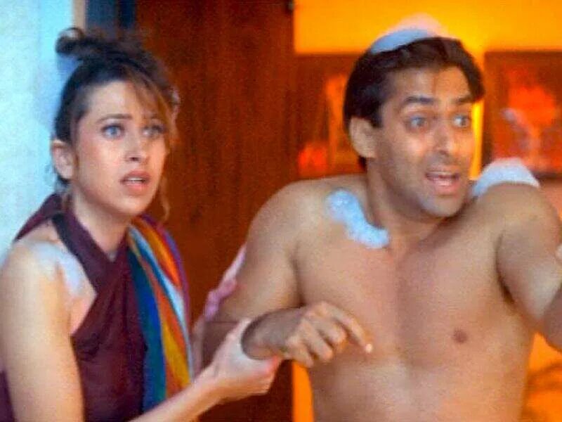 Беспечный близнецы 1997. Беспечные близнецы  judwaa  1997. салман кхан беспечные близнецы. judwaa 1997 салман кхан. беспечные близнецы judwaa 1997 индия.
