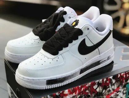Nike air force 100