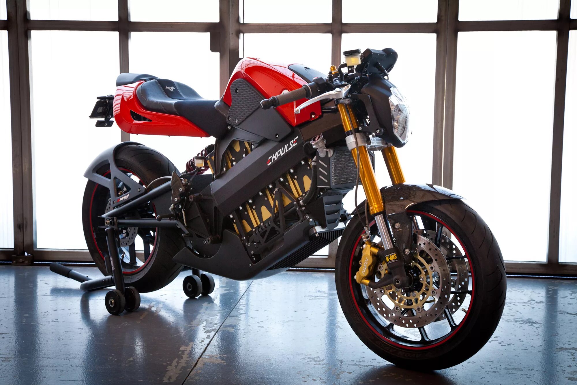 Электромотоцикл можно без прав. Электромотоцикл Дукати. Электромотоцикл Moto 1500w. Электромотоцикл 2023. Polaris электромотоциклов Brammo.