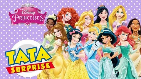 Киіну бөлмесіндегі әйел кискасына тампон салады.