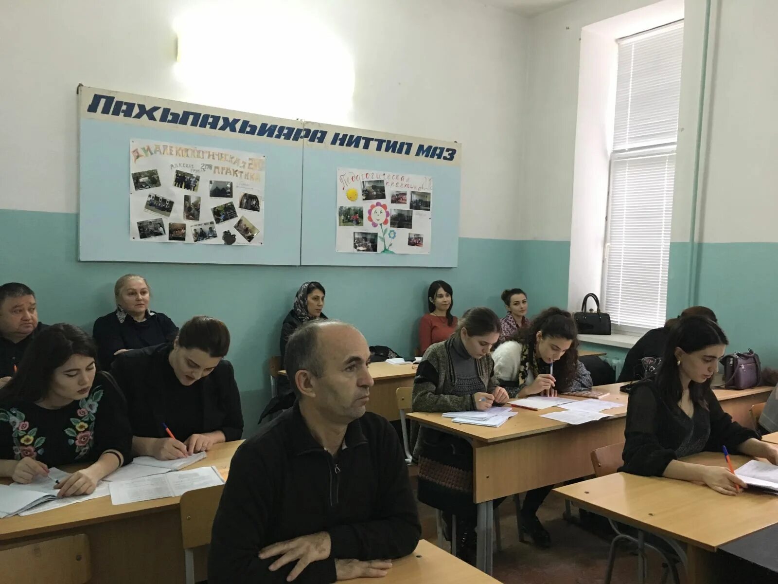 Олимпиады абитуриент дгу 2019. Нововикринская сош 2022 год. Дгу фия махачкала. Дгу иностранный факультет. Студенты дгу махачкала.