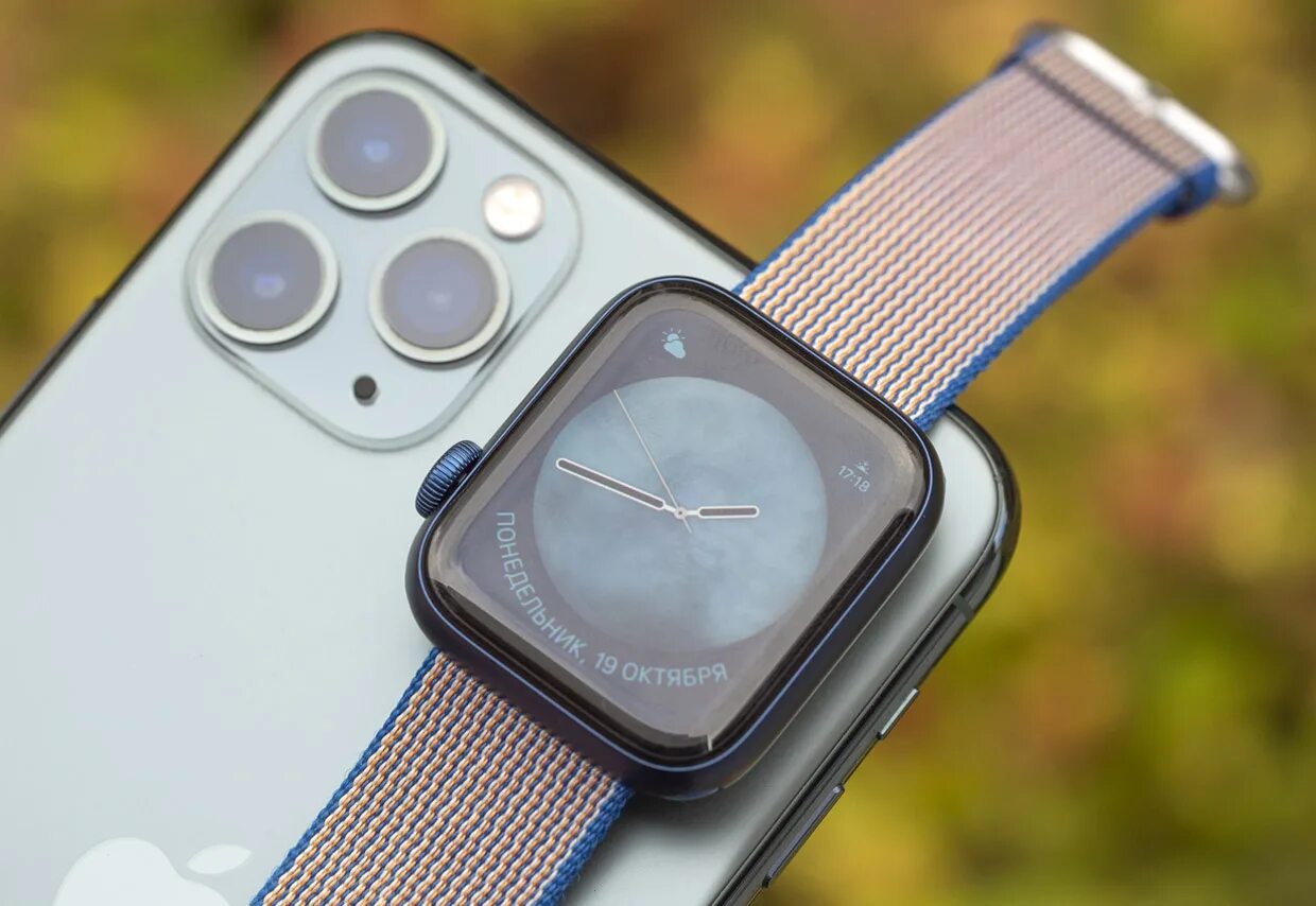 S 8 starlight. Apple watch se 2022. Эпл вотч 7 голубые. АПЛ вотч 7 синие. Apple watch Series 7.