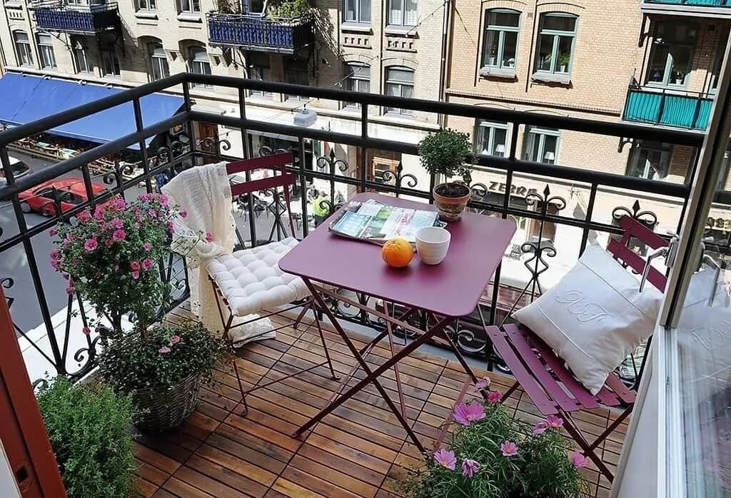 Balcony перевод