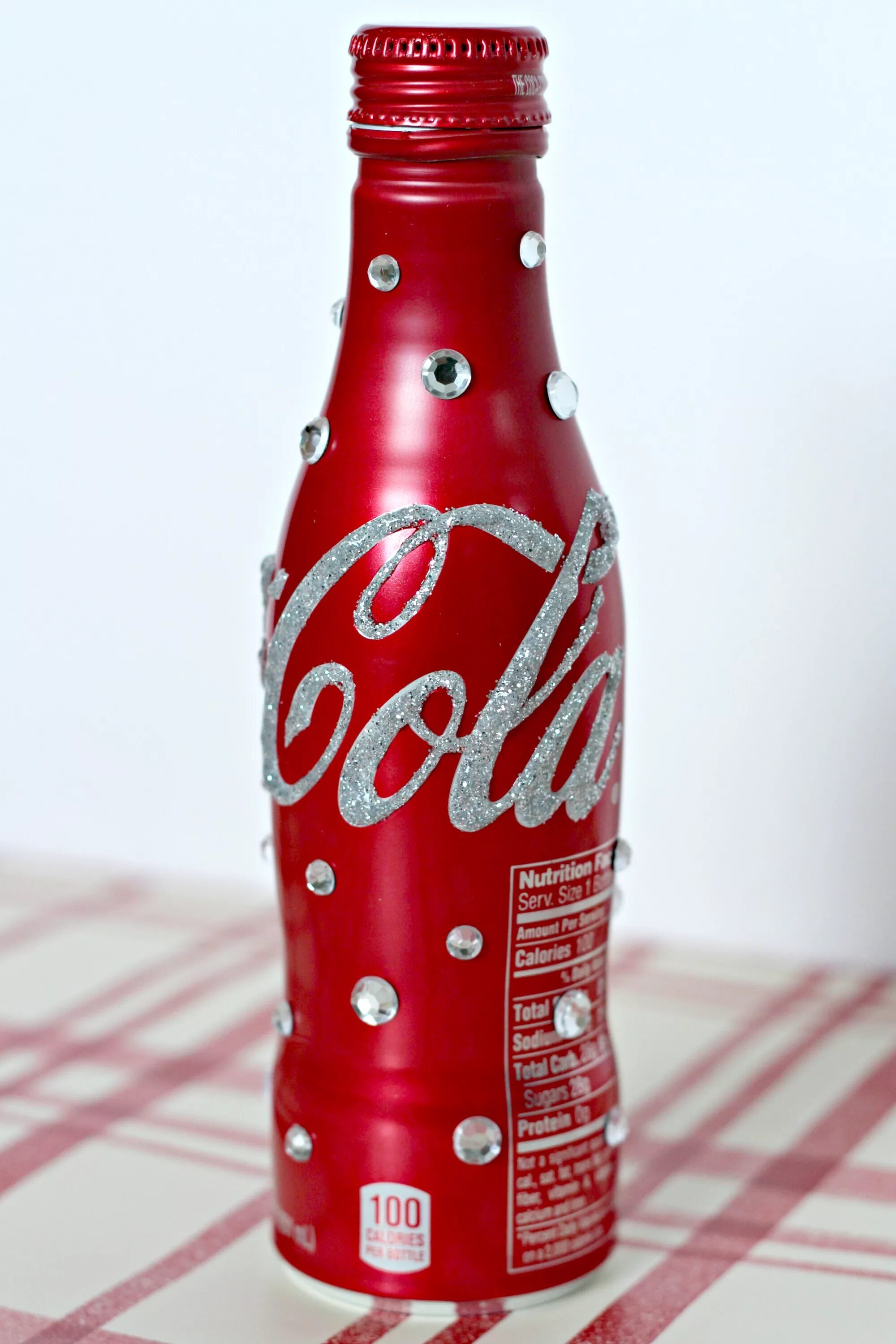 желейная бутылка колы. бутылка кока колы новый год. как сделать бутылку кока колы. кола бутылка. желе из кока колы.