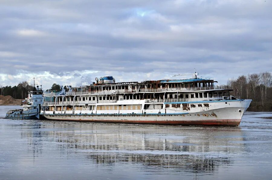 история теплохода. викинг акун теплоход. т. история теплохода. теплоходы викинги россия.