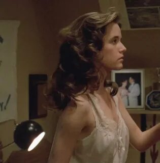 Lea thompson naked gifs.