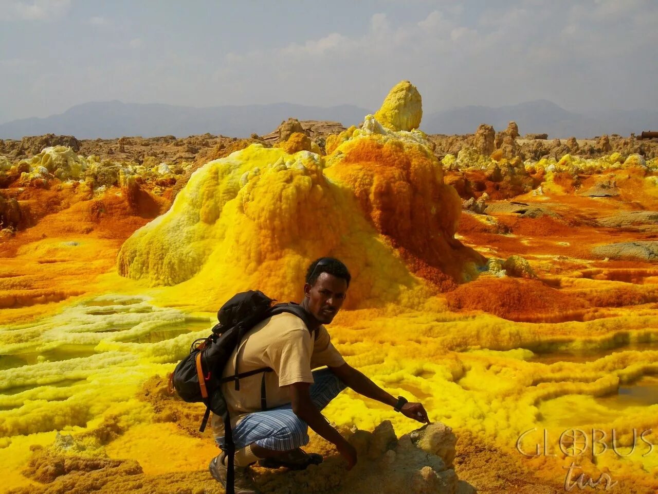 Назови самую жаркую страну. Даллол Эфиопия. Пустыня Данакиль Эфиопия. Пустыня Данакиль и вулкан Даллол. Вулкан Даллол Африка.