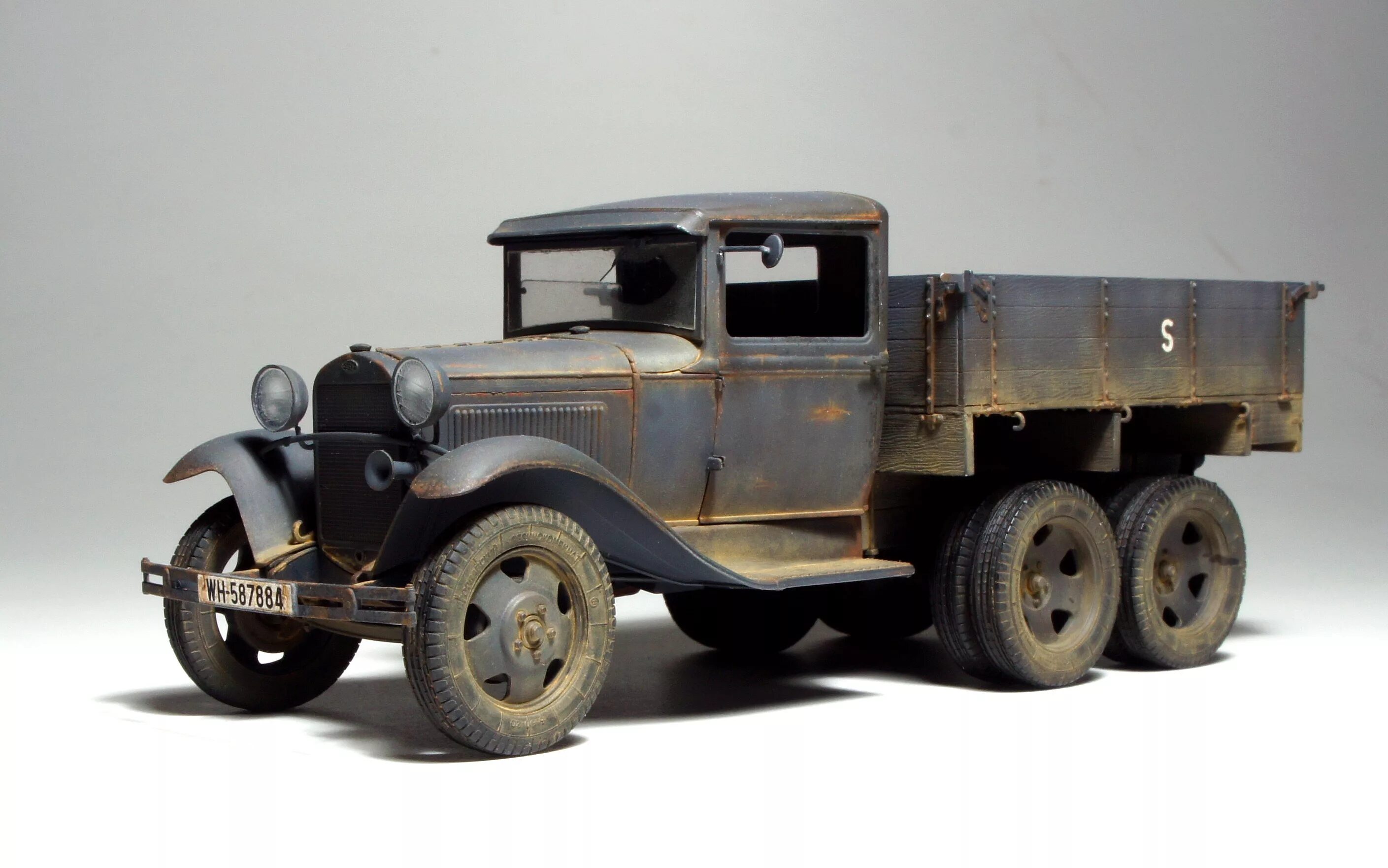 Автомобили первой мировой. Миниарт ГАЗ ААА 1/35. Немецкий грузовик первой мировой войны. Mitsubishi первый грузовик – t1. Тягач Renault FP 1917.