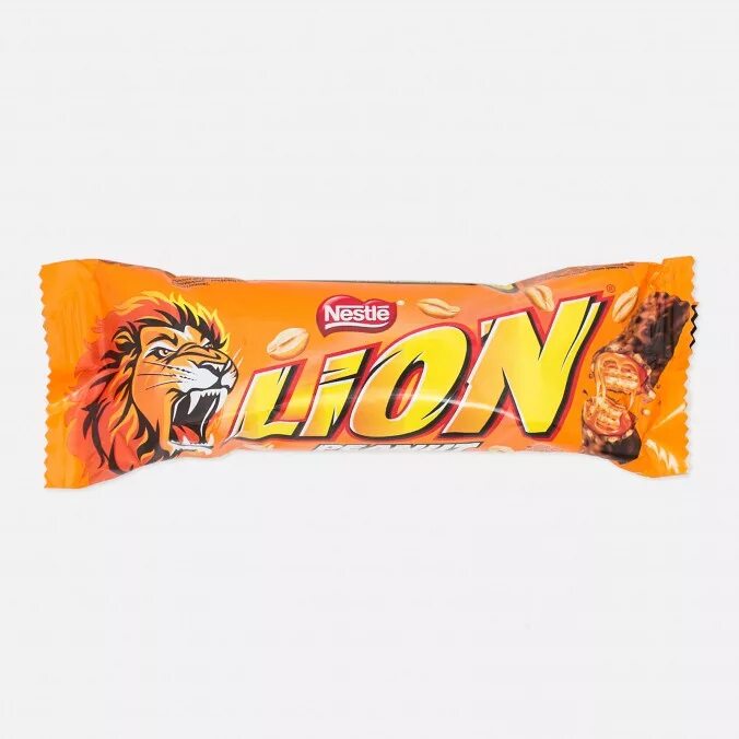 Шоколадка king. Lion Nestle батончик. Lion King батончик. Шоколадный батончик с арахисом.