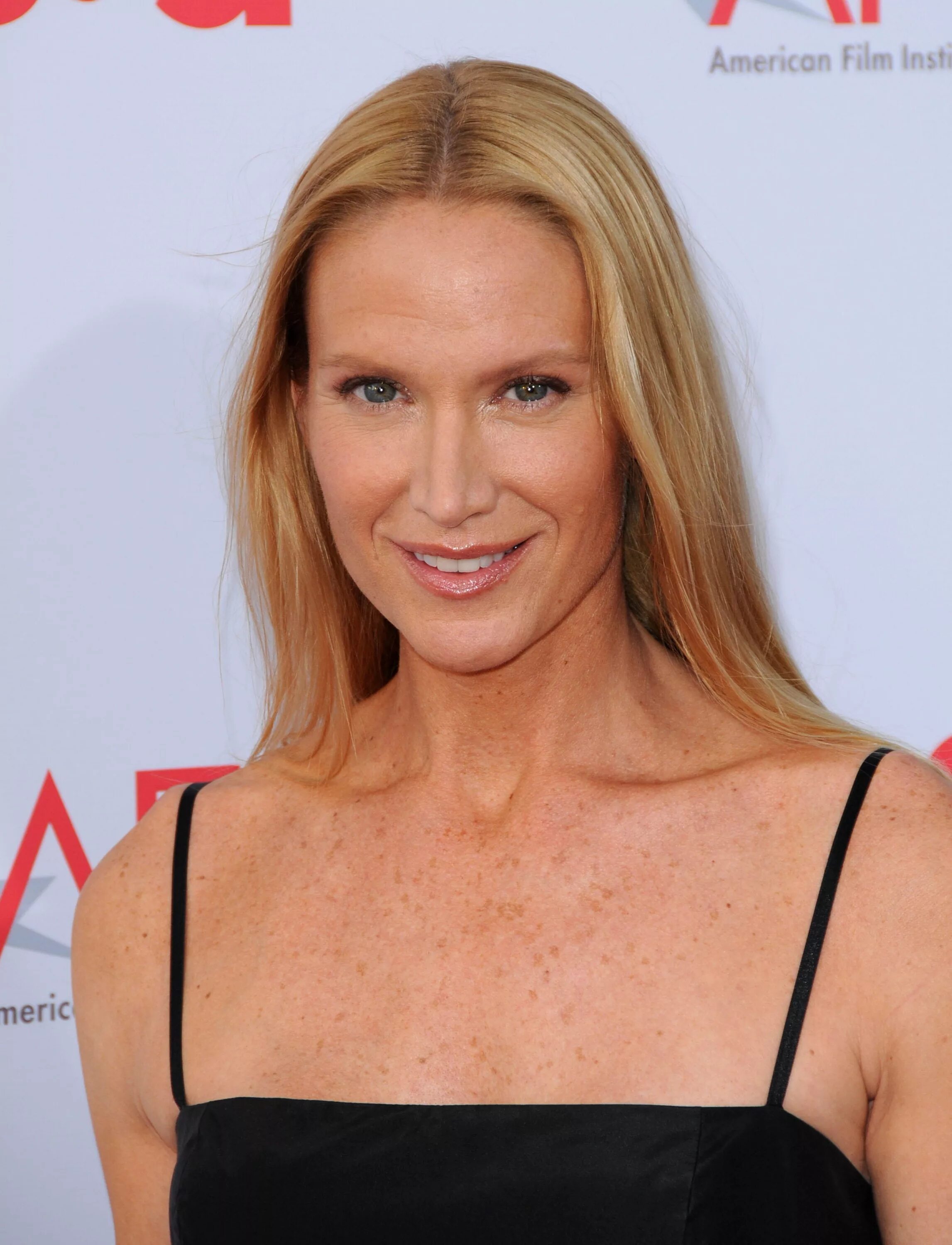 Келли линч kelly lynch. Келли линч молодая. Келли линч молодая. Келли линч 2020. Келли линч.