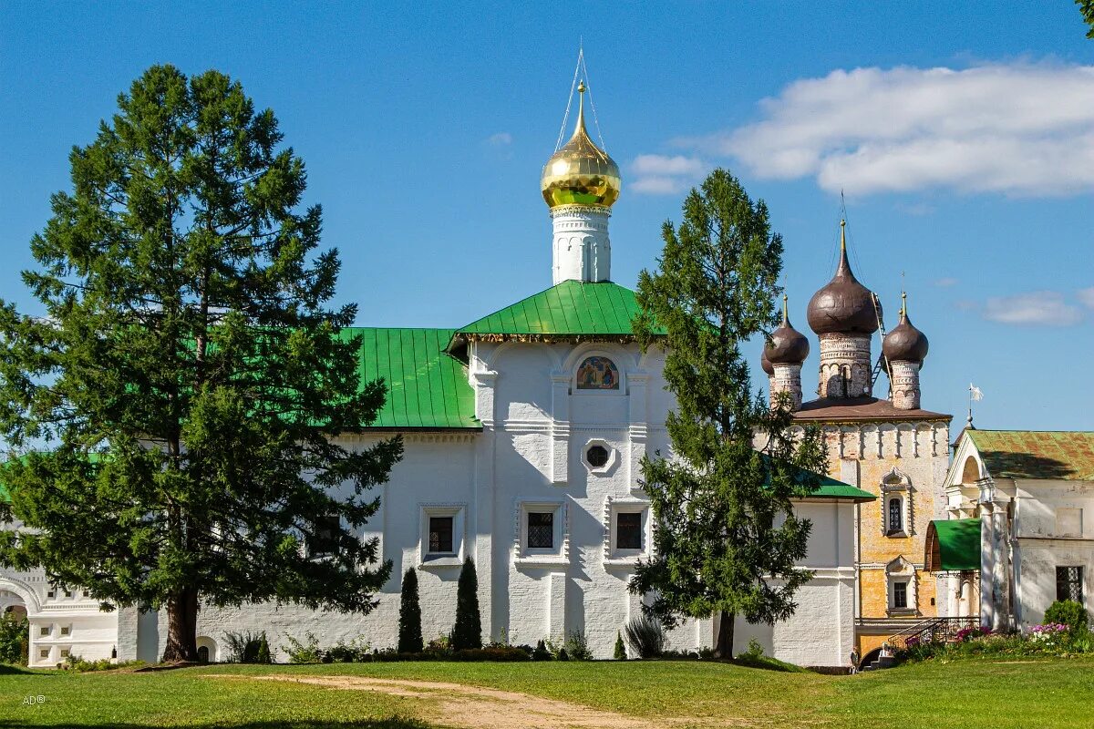 Мужской монастырь ярославль. Ростовский Борисоглебский монастырь Ярославская область. Борисоглебский мужской монастырь Ярославская область. Борисоглеб Ярославль монастырь. Ростовский Борисоглебский мужской монастырь поселок Борисоглеб.