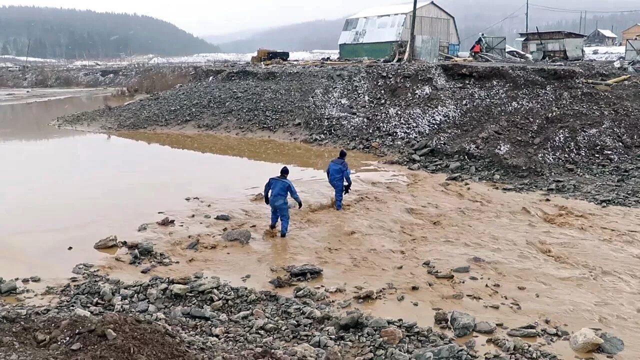 Какую дамбу прорвало в карелии