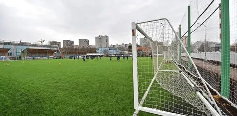 Футбольное поле москва