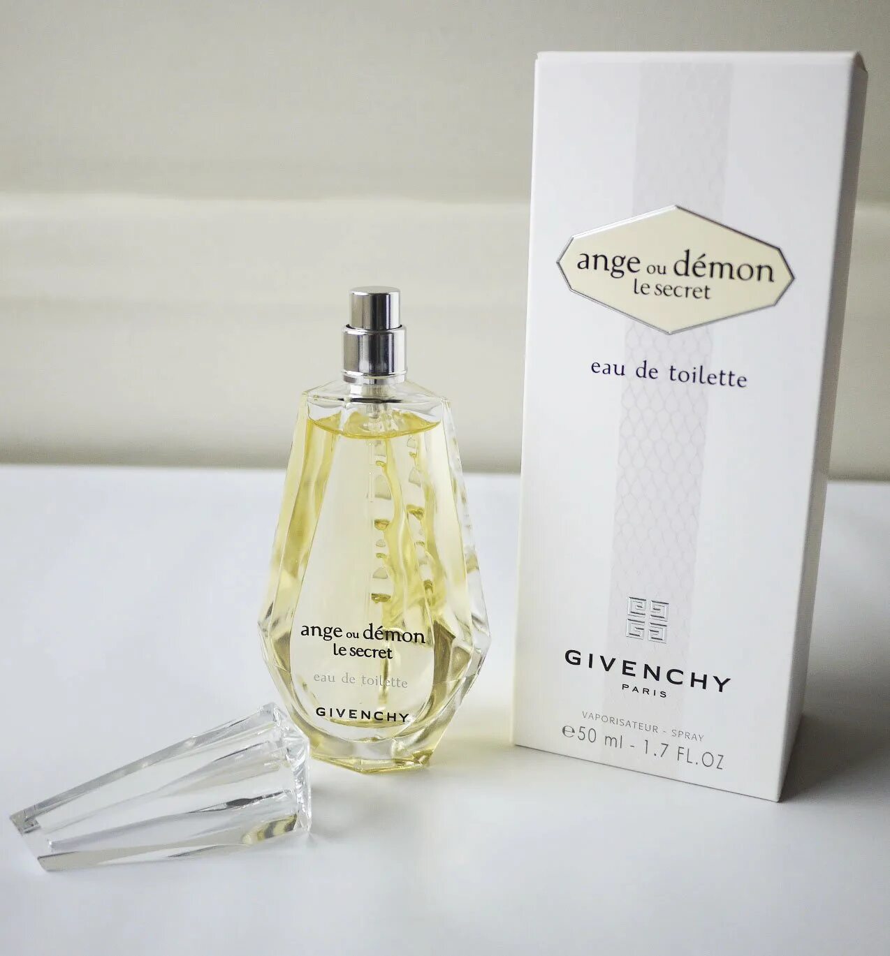 Givenchy ange demon le secret eau. Givenchy ange ou demon le secret 50 ml. духи angel demon le secret. givenchy ange ou demon le secret eau de toilette, 100 мл. givenchy ange ou demon le secret (2009).