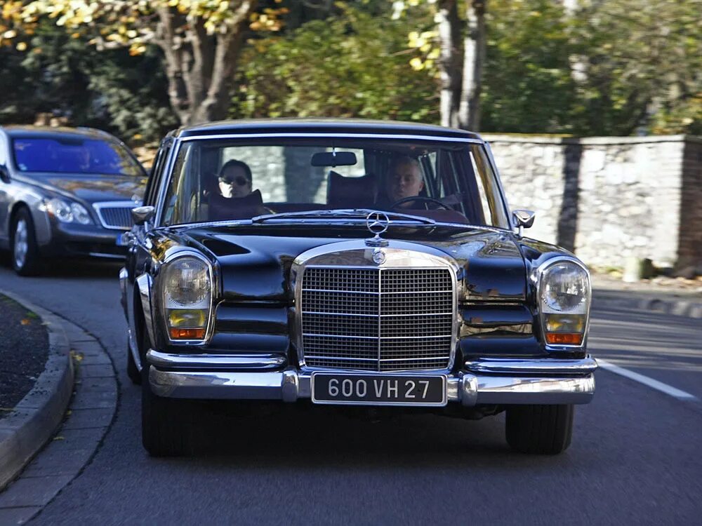 Mercedes-benz 600 w100. Mercedes 600 w100. Mercedes 600 pullman. 1964 mercedes-benz 600 (w100). Mercedes benz w100 s600 pullman.