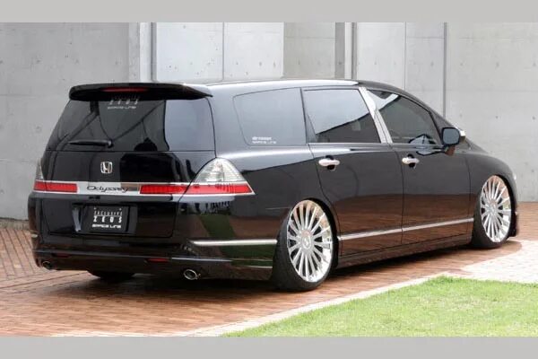 Honda odyssey rb3. Odyssey rb1 tuning. Одиссей скорость. Honda odyssey rb1 абсолют. Хонда минивэн 2002.