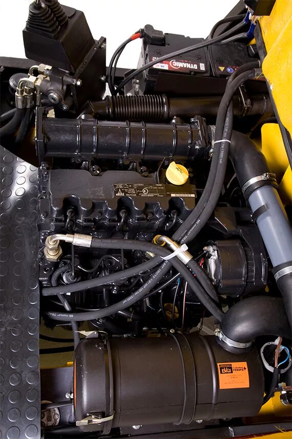 Двигатель на погрузчик mitsubishi fd15-f16a. Двигатель тойота погрузчик вилочный. Двигатель на вилочный погрузчик митсубиси. Мотора погрузчик. Мотора погрузчик.