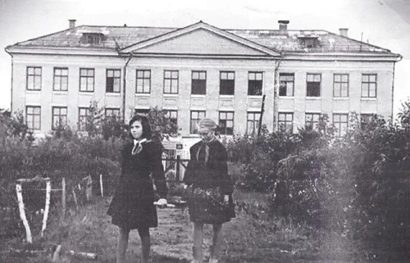 сельскохозяйственная. школа 540 москва старое здание. школа 2 усть-кинельский. город балахна нижегородской области школа номер 14. старая школа.