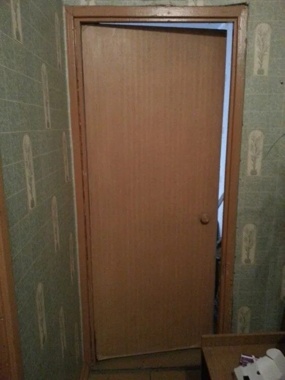 Советские межкомнатные двери. Советские деревянные двери. Советские деревянные двери межкомнатные. Старая Советская дверь.
