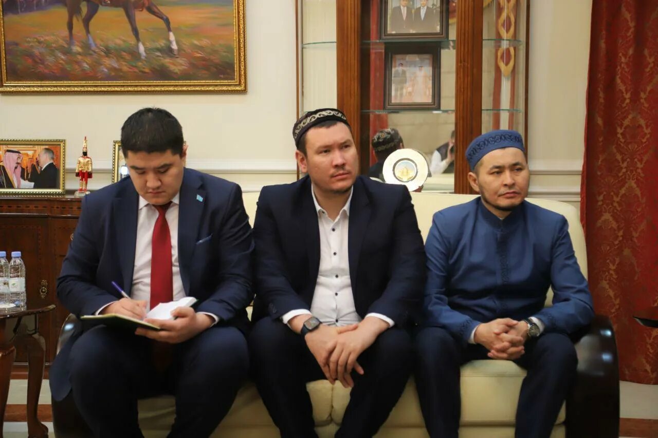 Какие мусульмане в казахстане. Мусульмане Казахстана. Фото мусульман. Мусульман.