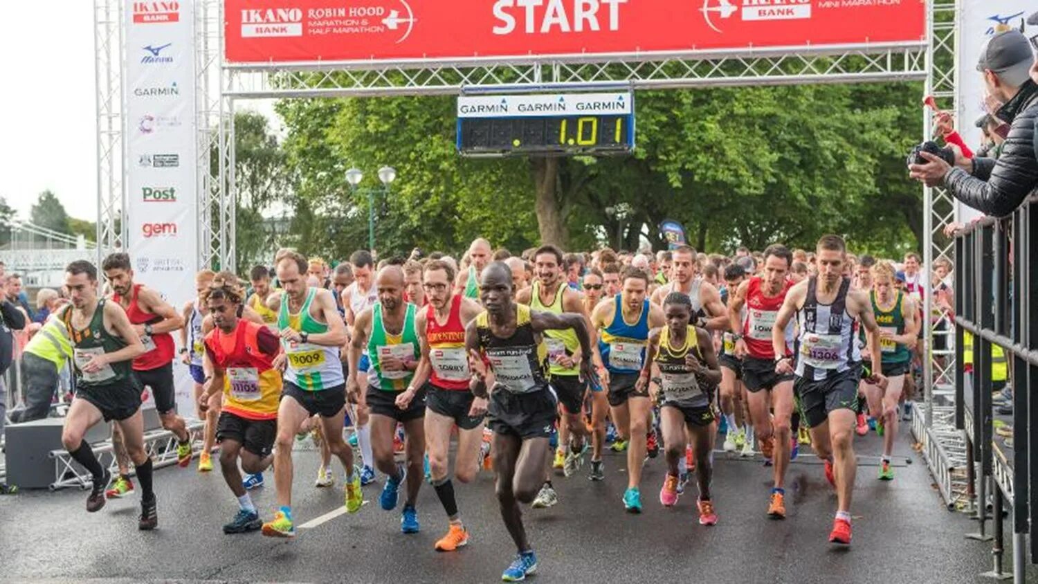 Марафон вывеска. Marathon start. Старт марафона картинки. Ш марафон. Пинчфит марафон отзывы