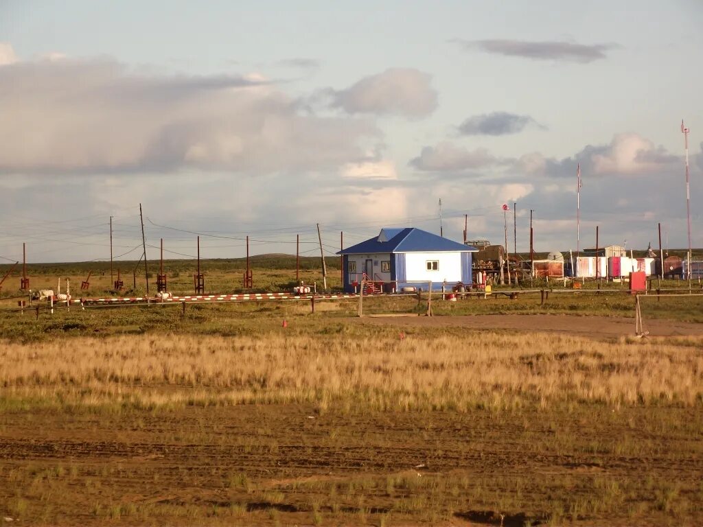 Поселок Антипаюта. Село Антипаюта Тазовского района. Село Антипаюта ЯНАО. Тундра посёлок Архангельск. Тазовский район антипаюта